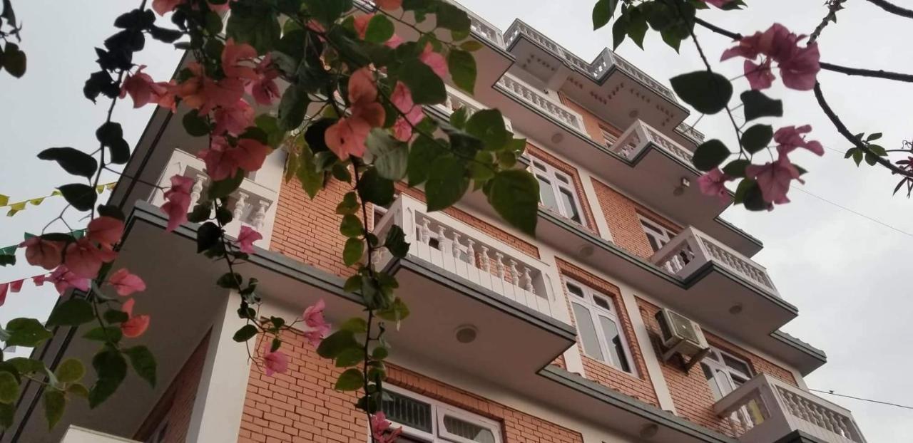 Hotel Cloud 9 Garden Katmandu Zewnętrze zdjęcie