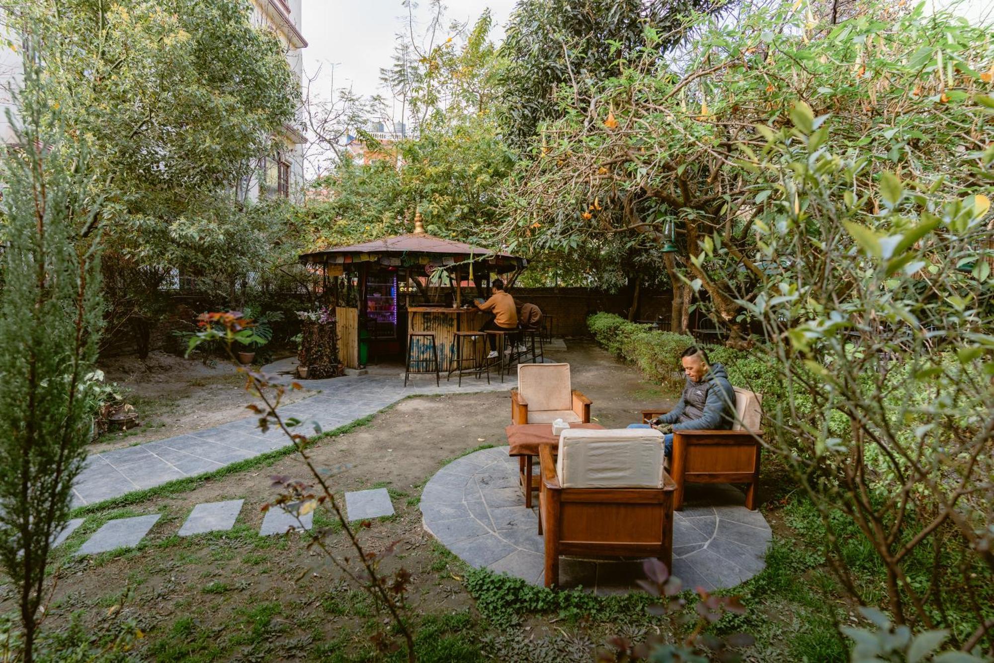 Hotel Cloud 9 Garden Katmandu Zewnętrze zdjęcie